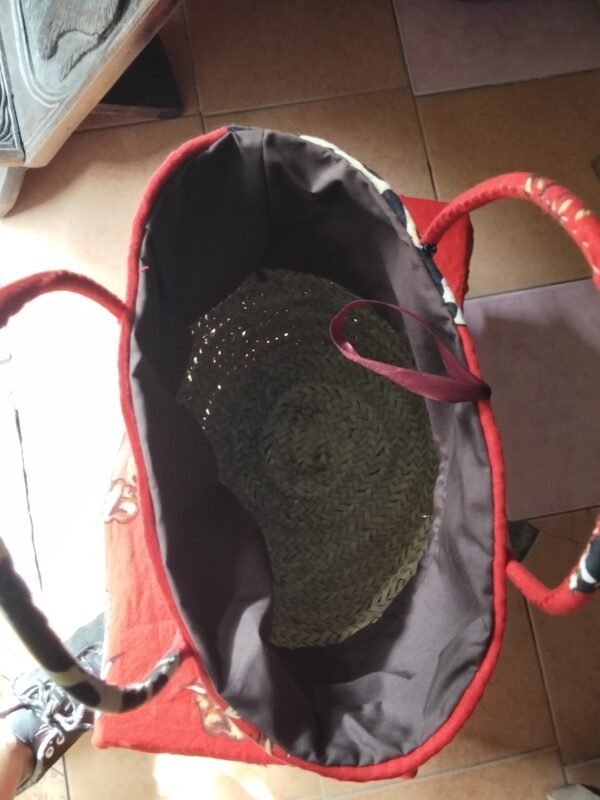 oplus_32 Giraffe Basket